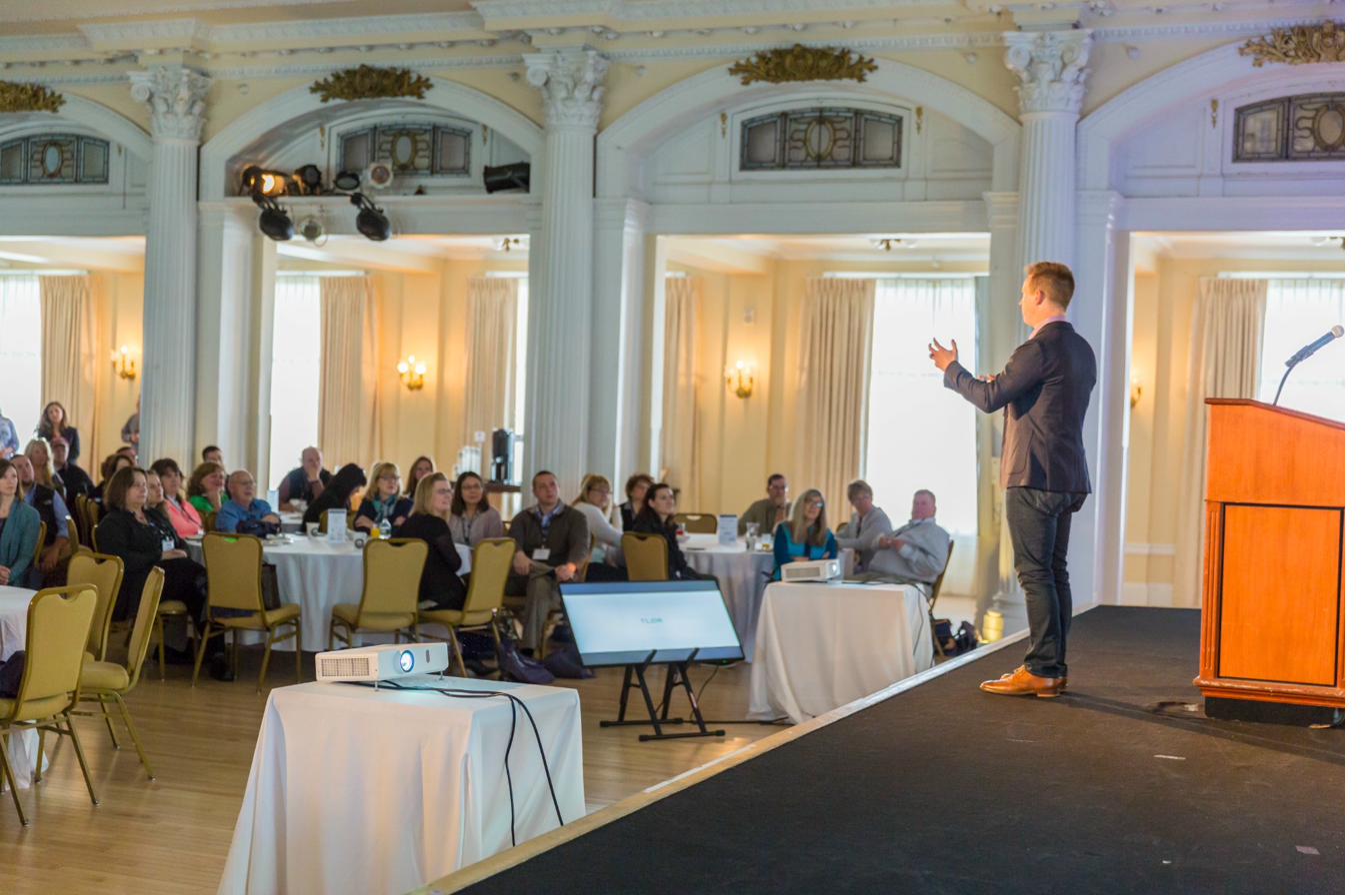 Curt Steinhorst engaging the crowd